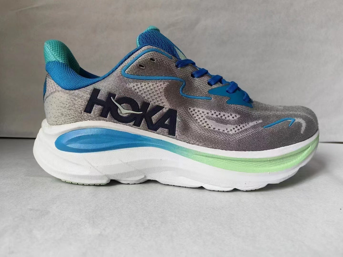 HOKA Clifton 10
