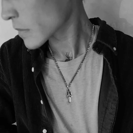 Chrome Hearts ダブルダガーペンダント