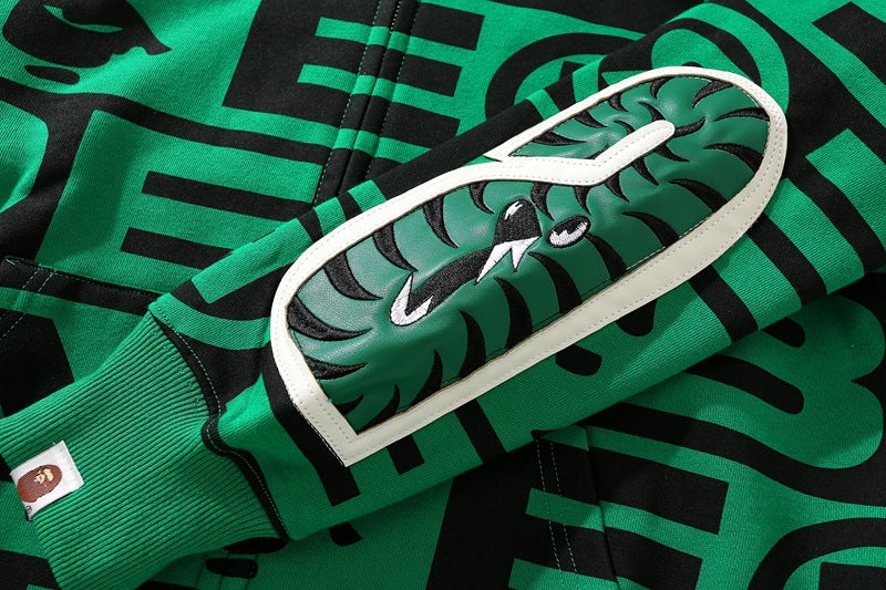 Bape総柄シャークパーカー ジップジャケット