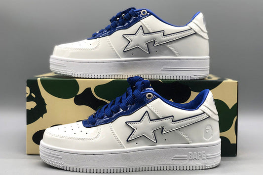 A BATHING APE ベイプ ホワイト＆ネイビー パテントレザー スニーカー