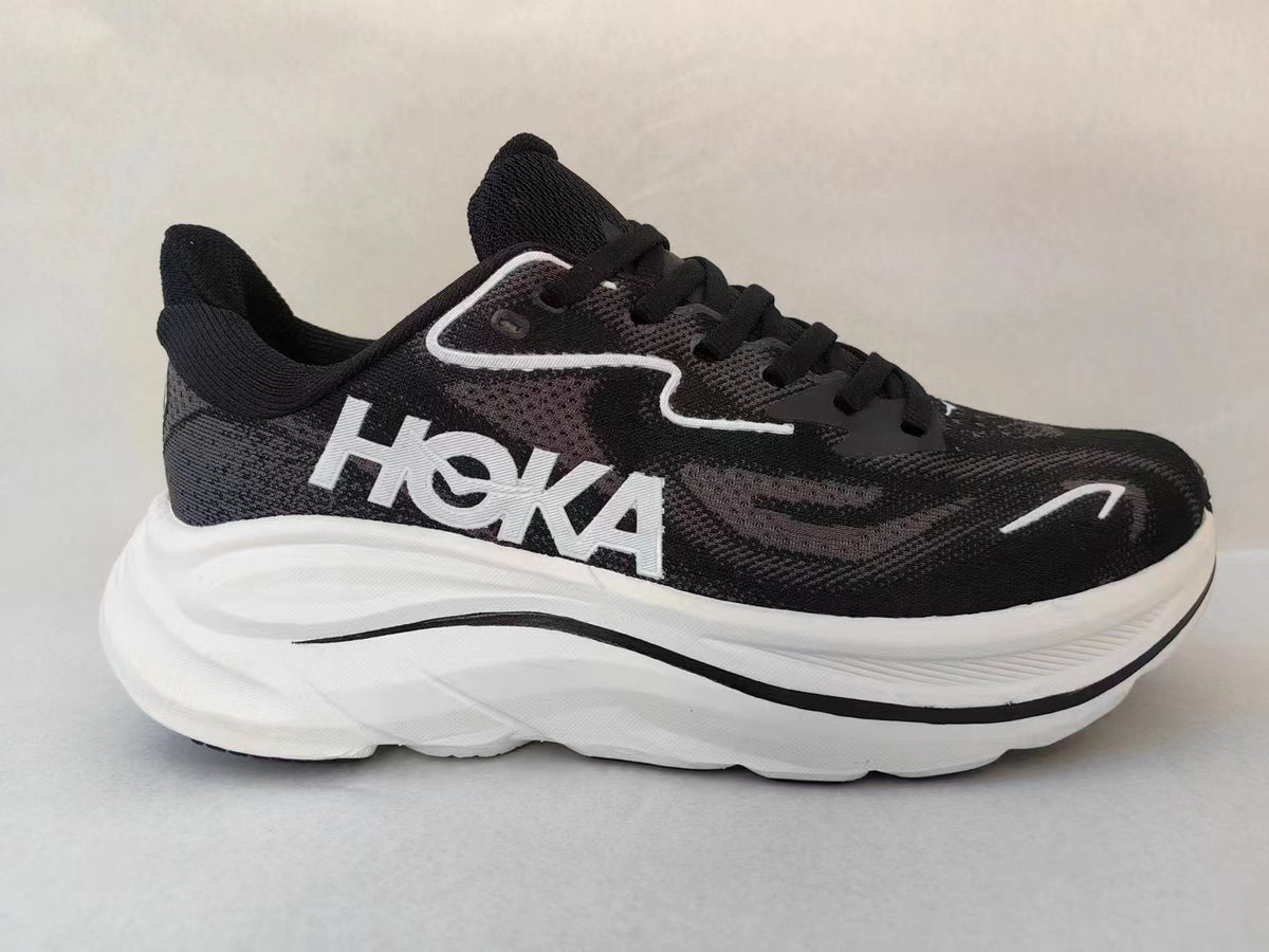 HOKA Clifton 10