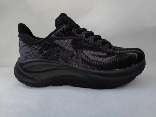 HOKA Clifton 10