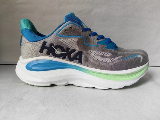 HOKA Clifton 10