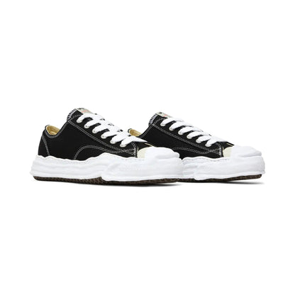 Maison Mihara Yasuhiro Hank OG Sole Canvas Low 'Black/White' (A05FW702)