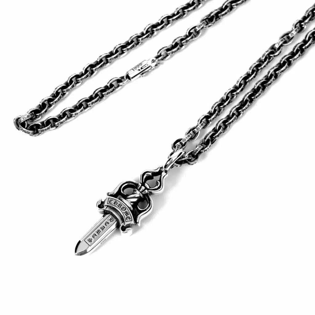 Chrome Hearts ダブルダガーペンダント