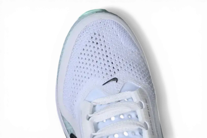 Nike Pegasus Premium Road Running Shoes - White / Mint Foam