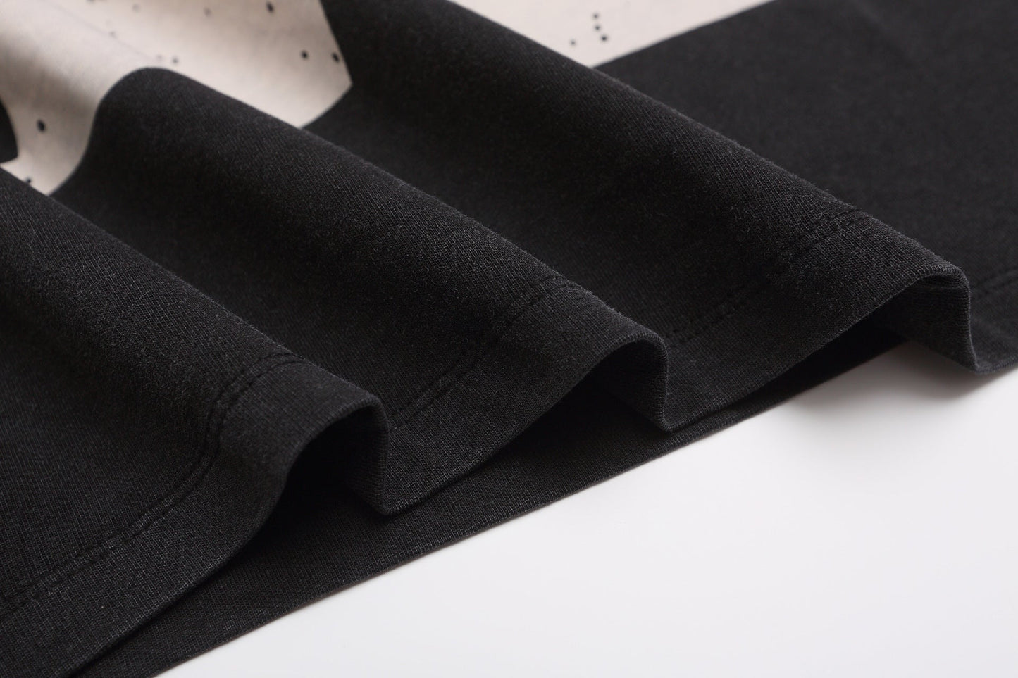Fear of God Essentials Tシャツ