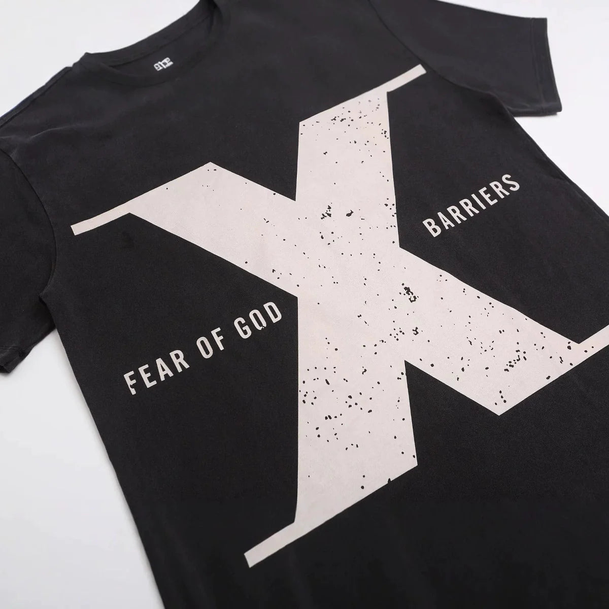 Fear of God Essentials Tシャツ