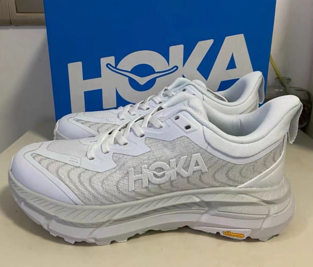 HOKA Mafate Speed 4 – White & Cream